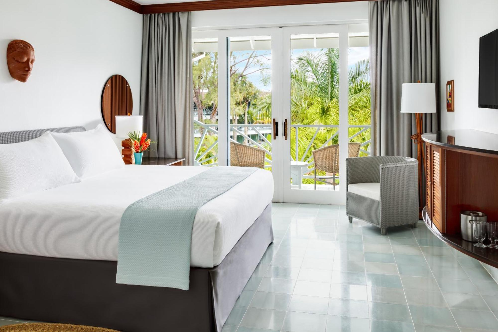 Deluxe Room with Garden View